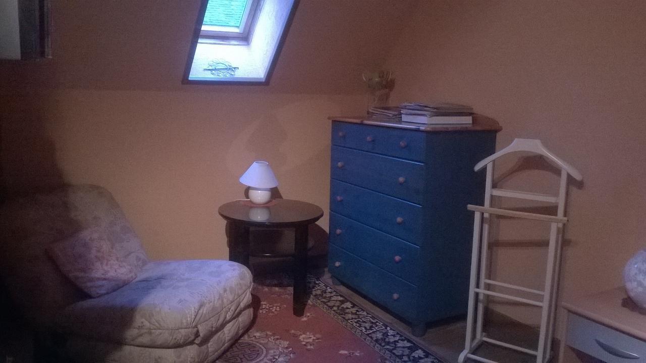 Le Hameau Aux Escargots Bernon Room photo